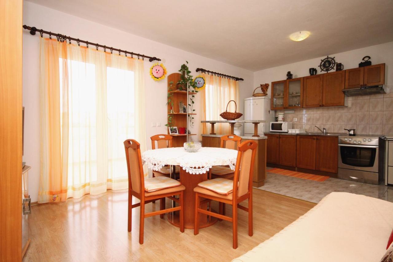 Apartments By The Sea Razanj, Rogoznica - 8361 Exterior foto