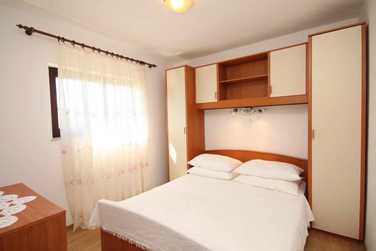 Apartments By The Sea Razanj, Rogoznica - 8361 Exterior foto
